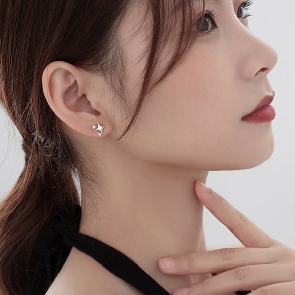 NEW S925 Sterling Silver Asymmetrical Four Point Star Stud Earrings - Picture 4 of 8